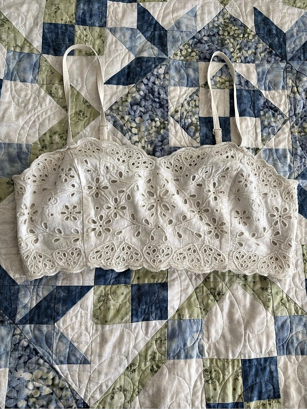 Madewell Eyelet Lace Crop Top in White Size Small Like New